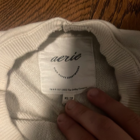 Women’s off white XS aerie sweater - Picture 4 of 5